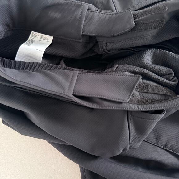 Pearl Izumi Shorts Mens 36 Cargo Pocket 12" Inseam Adjustable Hook & Loop Waist - Picture 6 of 9